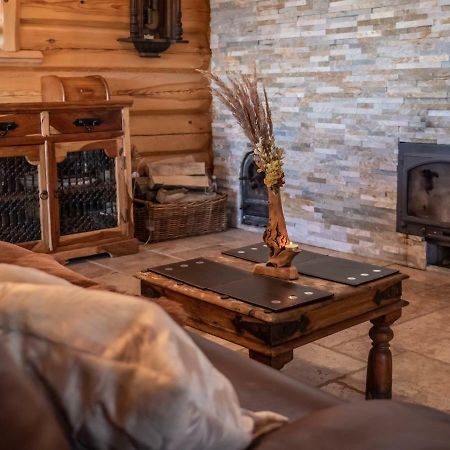Villa Privatus Rastinis Namas Su Pirtimi à Deckiai Extérieur photo